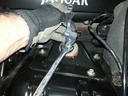 How to replace front shock bushings on XJ8 or XJR with pics HOW TO.-20141012_094419.jpg