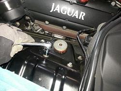 How to replace front shock bushings on XJ8 or XJR with pics HOW TO.-20141012_094556.jpg