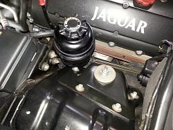 How to replace front shock bushings on XJ8 or XJR with pics HOW TO.-20141018_093025.jpg