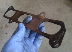 Exhaust Manifold Gasket-broken-gasket.jpg