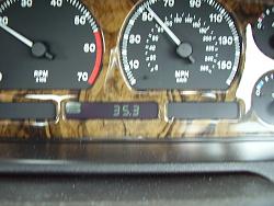 Gas Mileage-mpg-motorway.jpg