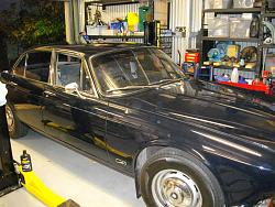 Rebuilding a Series 1 rear end-jag-shed.jpg