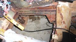 Yet Another Floor Pan Adventure FAQ-braceclecoedinplace.jpg