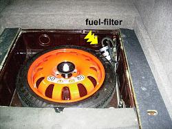 1985 XJ6 fuel system debacle-fuel-filter-location.jpg