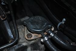 How a Radiator Cap causes fluid loss-dsc_3917.jpg