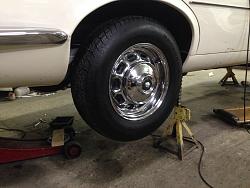 Rim/Wheel upgrade for '77 XJ12L needed-img_1228.jpg