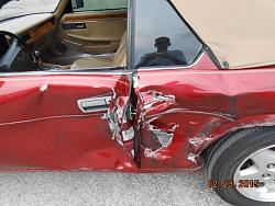Ouch! Ouch!-jaguarxjs-003.jpg