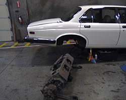 Removing XJ6 rear suspension.-irs-out.jpg