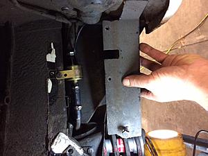 Fuel return valves Series III XJ6/12-rv1.jpg