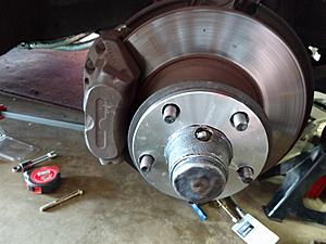 XJ40 wheels on S3-10mm-spacers-enlarged-stud-holes.jpg