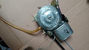 Repair of Power Antenna That Won't Stop When It Reaches End of Travel.-antenna-motor.jpg