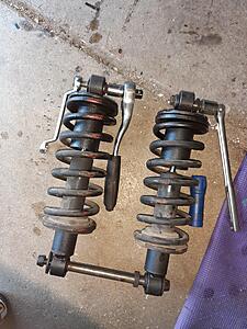 Rear Shock Swap Photo Documentation-giwjzab.jpg