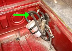 What size is the fuel supply tubing on a 1985 XJ6? Is it 3/8&quot; or 5/16&quot;?-fuelpart2.jpg