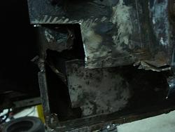 Jaguar XJ6 4.2 Project-left-sill-fwd-corner-dsc01923.jpg