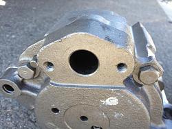 Series III XJ6 smog pump questions...-img_6638.jpg