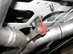 Updated Garage Photos-front-exhaust-bracket-transmission.jpg