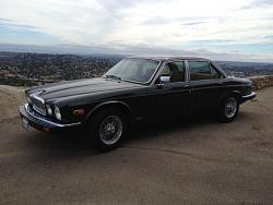 To White Wall Tires or Not? That is the question.-jag-xj6-wire-wheels-view-2.jpg