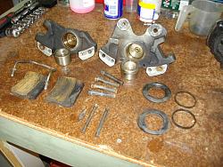 Rebuilding a Series 1 rear end-pulled-apart-2.jpg