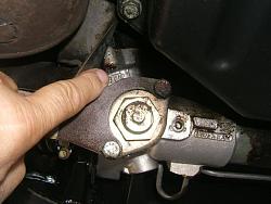 Photos from inspection of XJS-power-steering-leak.jpg