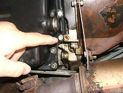 Photos from inspection of XJS-small-oil-leak.jpg