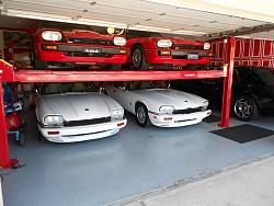 Now THIS is a garage... wow!-%24_57.jpg