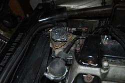 Coolant on the engine filler cap and A/C compressor-dsc_2179.jpg