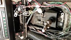 Gearbox linkage - need some advice on how to get to it-20160404_192011.jpg