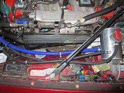 Tiny Air Leak in Hose Connector Above Compressor-img_4803.jpg