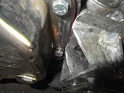 Decided to tackle the trans mount today... this is horrible-dscf1211.jpg