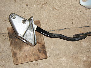 Can I Fit A Brake Booster To The Pedal Box Of a 1990 XJS V12-dscf4552.jpg