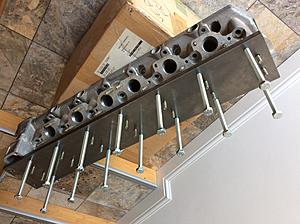 V12 cylinder head jacking/removal tool hire in the UK-d1aab006-74fb-4377-b0f6-c22768c683eb.jpeg