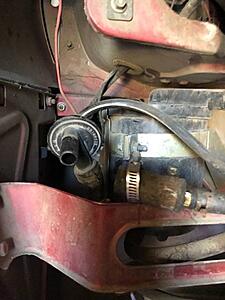 Guide to replacing Rochester valve 1992-94-95baduc.jpg