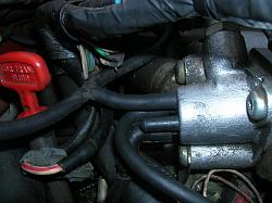 Pics of engine bay - what is this?-dscn5730.jpg