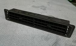 Center Vent Update-xj40vent_zps85298fd9.jpg