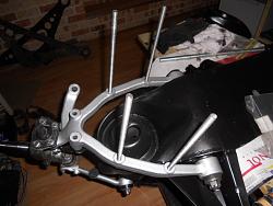 Replacing 94 XJS Front Coil Springs-dscn0003.jpg