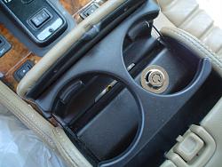 1996 XJS Jag and no cup holder-46-dsc00068.jpg