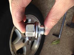 1995 XJS Lug Nut Problems-new-short-nut.jpg