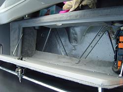 Should I Give My Girlfriend The Boot! XJS V12-case2002_zpsf755fb46.jpg