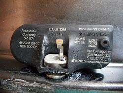 Tire pressure monitor issue-dscn1293.jpg