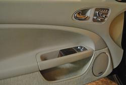 Seat adjustment button swap-xk-seat-switches-006-small-2-.jpg
