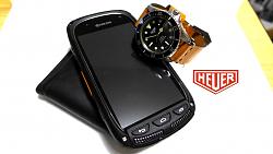 Do you wear a particular watch when driving your XK?-h9.jpg