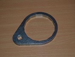 Oil Change Questions-jaguar-oil-filter-removal.jpg