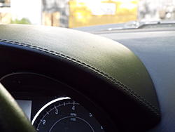Leather on dash 'pulling'-dscf8372.jpg