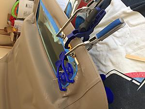Window in the Convertible top-img_1237.jpg