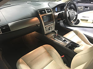Jaguar XKR Spun Aluminum Dash-photo53.jpg