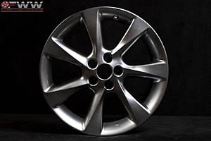 Black XKR alloy choice-791421654_o.jpg