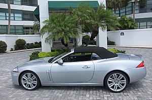 20-inch alloy NEVIS Wheels-jag-xkr-wheels.jpg