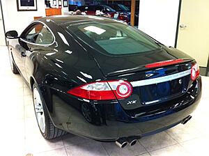 No Jaguar "badge" on 2008 compared to 2012-ich6m.jpg
