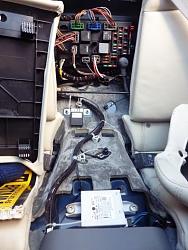 Battery Charge For Long Lay Ups?-wiring-via-rear-panel.jpg