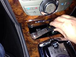 DIY iPhone Dock in the ashtray-a6e2abc7-0489-407c-b0b6-6113077c033a-35656-0000115f6ab825a0_zpse2482c4b.jpg